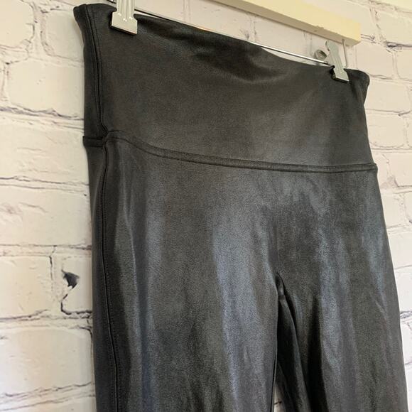 Spanx Faux Leather Black Fall Leggings- Small - Picture 3 of 7